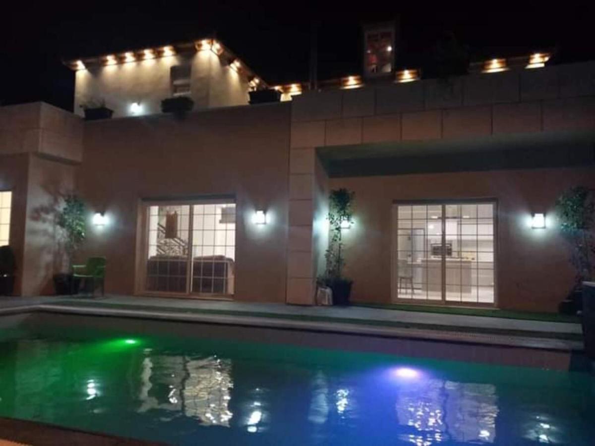 Villa Zee 马达巴 外观 照片